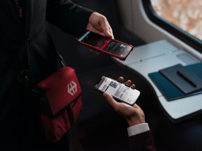 
À partir du 27 octobre 2025, SWISS, filiale du groupe Lufthansa et les Chemins de fer fédéraux suisses (CFF) élargiront leur 