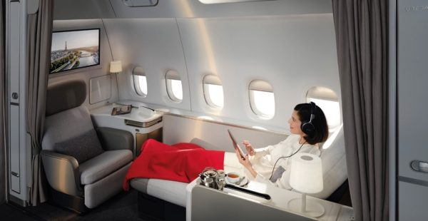 
À partir du 22 juin 2026, Air France proposera quotidiennement sa nouvelle cabine La Première sur la liaison Paris‑Charles de
