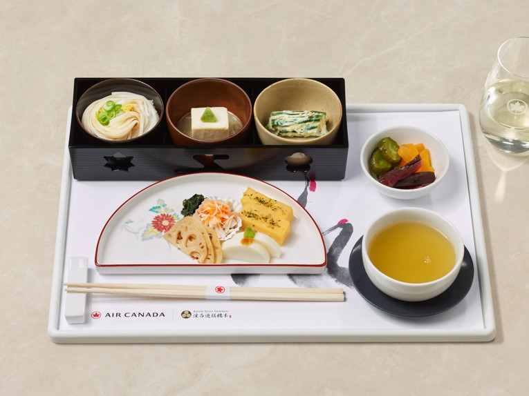Air Canada : des plats du chef étoilé Masaki Hashimoto en classe Affaires vers le Japon