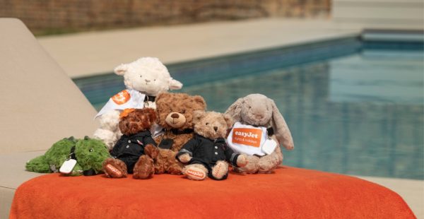 
Alors qu’easyJet et le voyagiste easyJet Holidays s’apprêtent à transporter plus de 370 000 familles cet été, la compagni