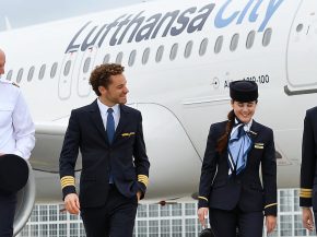 
Le syndicat allemand des personnels de cabine UFO a appelé à une journée de grève ce vendredi au sein du groupe Lufthansa, vi
