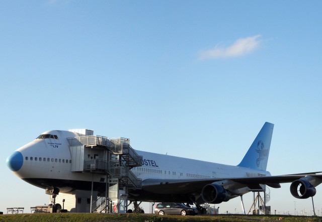 Tourisme : comment réserver une chambre dans un avion transformé en hôtels