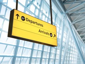 
Le gouvernement britannique a décidé d’assouplir en urgence les règles de créneaux aéroportuaires afin de permettre aux co