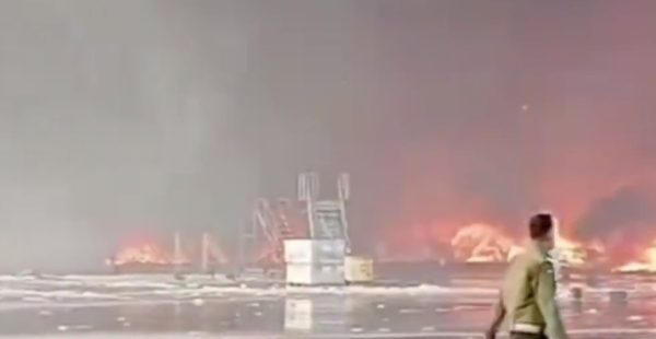 
L’aéroport international Hazrat Shahjalal de Dhaka, capitale du Bangladesh, a été le théâtre d’un violent incendie samed