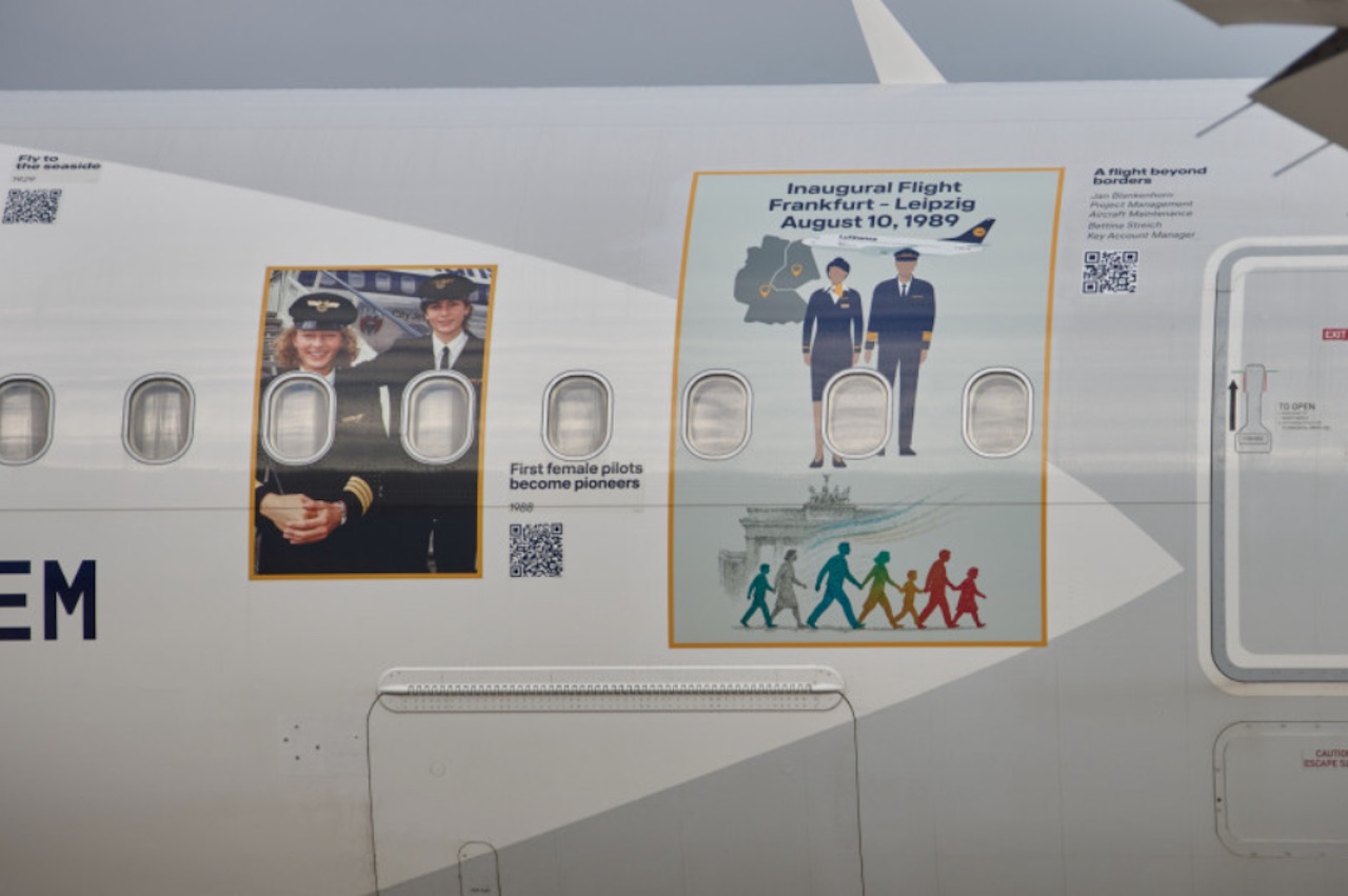 Un Airbus A321neo de Lufthansa aux couleurs de douze récits de salariés 2 Air Journal Un Airbus A321neo de Lufthansa aux couleurs de douze récits de salariés 2 Air Journal