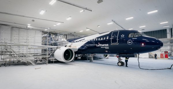 
Lufthansa entre dans son année de centenaire avec une flotte  &nbsp;anniversaire&nbsp;» qui s’étoffe rapidement, mêlant mo