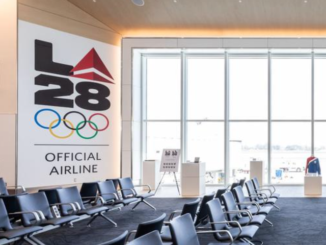 Delta célèbre l'équipe américaine et le retour des Jeux Olympiques aux États-Unis, avec sa livrée LA28 68 Air Journal