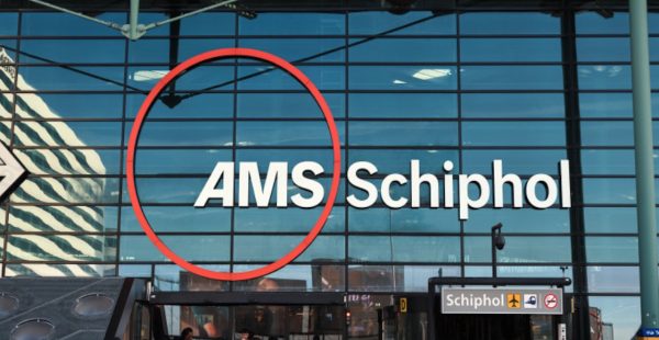 
Le 10 octobre 2025, l’aéroport d’Amsterdam-Schiphol a dévoilé une identité visuelle totalement repensée, reflet d’une 