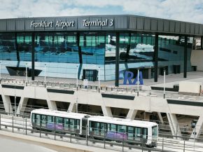 
Avec l’ouverture de son Terminal 3, l’aéroport de Francfort franchit une étape majeure de son développement. Pensé pour a