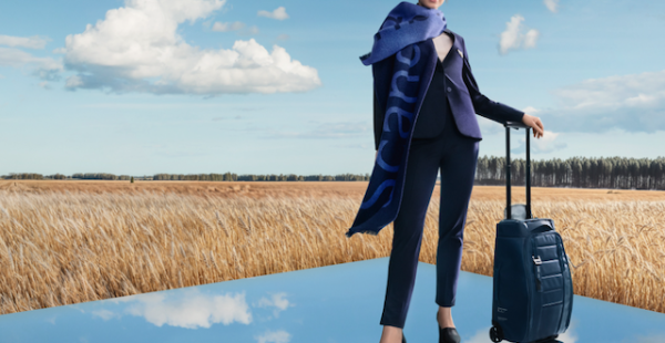 
SAS Scandinavian Airlines (SAS) lance de nouveaux uniformes d équipage pour ses 9 000 représentants, alliant tradition scandina