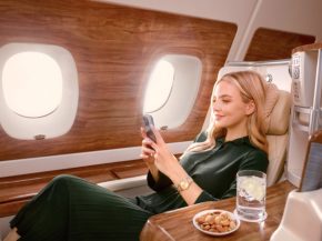 
Emirates a achevé l’installation du Wi‑Fi de nouvelle génération Starlink sur un premier Airbus A380, une première mondia
