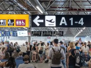 
La demande globale de transport aérien de passagers, mesurée en revenu-passagers kilomètres (RPK), a augmenté de 5,7% en nove
