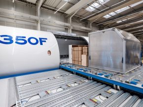 
Airbus franchit une nouvelle étape clé dans le développement de son A350F, avec l’installation en cours de sa gigantesque po