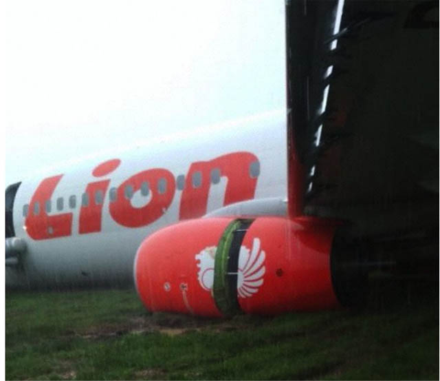 Indonésie : sortie de piste pour la low cost Lion Air (vidéo et photos) 24 Air Journal