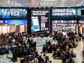 
Aeroporti di Roma (ADR), gestionnaire des aéroports de la capitale italienne et filiale du groupe Mundys, a annoncé l’extensi