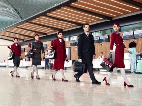 Turkish Airlines a dévoilé les nouveaux uniformes spécialement conçus pour son équipage de cabine et qui commenceront à êtr