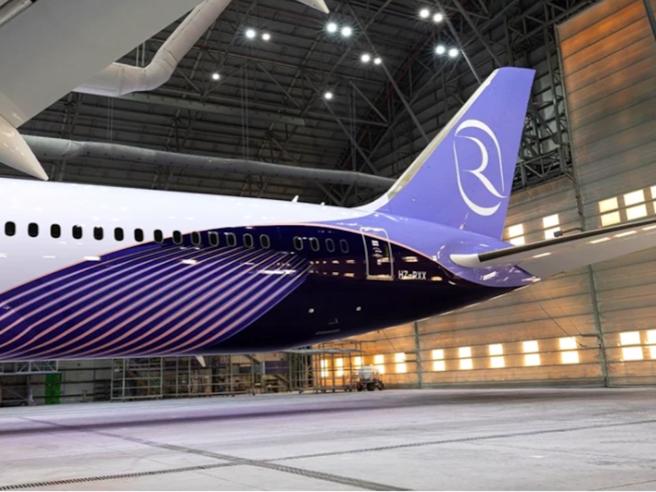 Riyadh Air dévoile le premier Boeing 787-9 Dreamliner avant son lancement 1 Air Journal