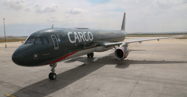 
Le 24 mars 2024, Royal Jordanian (RJ) a pris livraison d’un tout nouvel avion cargo, un A321-200PF qui renforce ainsi   sa ca