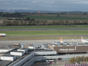 
VINCI Airports, filiale de VINCI Concessions, a conclu un accord portant sur l’acquisition de 50,01 % des parts de   Edinburgh