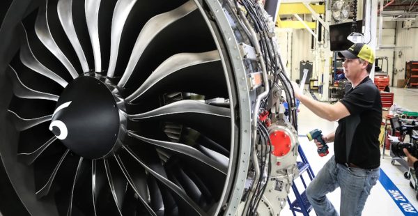 
Le président de Turkish Airlines, Ahmet Bolat, a laissé entendre que la compagnie nationale turque pourrait renoncer à sa comm