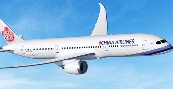 
Avec l’arrivée des premiers Boeing 787 en juin prochain, la compagnie de Taïwan China Airlines se lance dans l’une des évo