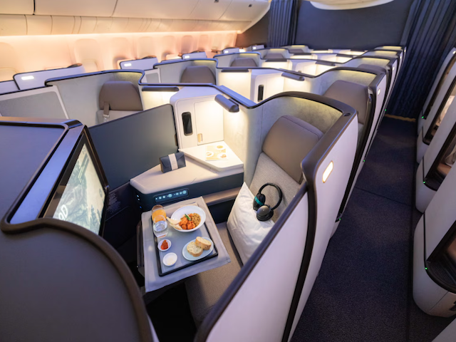 Cathay Pacific dévoile sa nouvelle classe Affaires Aria Suite 79 Air Journal