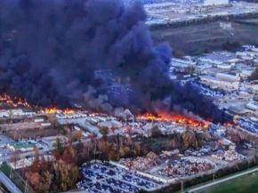 
Un avion-cargo MD-11 de la compagnie UPS Airlines s’est écrasé mardi 4 novembre 2025 peu après son décollage de l