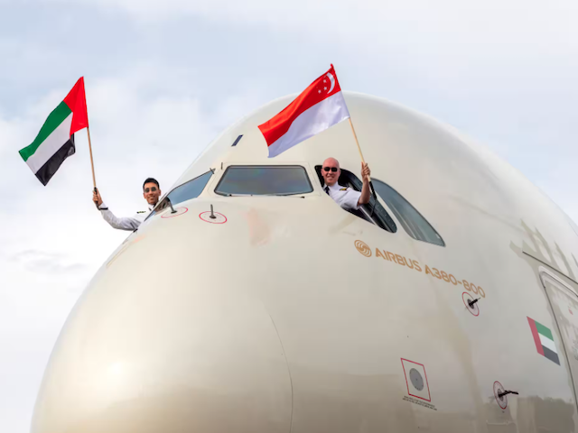 L'A380 d'Etihad Airways atterrit pour la première fois à Singapour 16 Air Journal