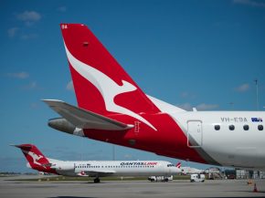 
QantasLink a réceptionné à Perth son premier Embraer E190, appelé à remplacer progressivement les Fokker 100 de sa filiale N