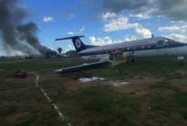 
Une situation insolite s est produite sur la piste d atterrissage de Kikoboga, en Tanzanie, le 28 novembre dernier. En quelques h