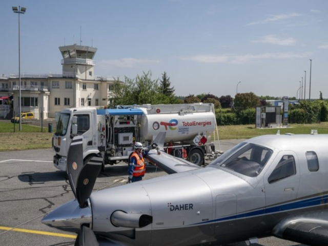 Le Groupe ADP, TotalEnergies et Daher inaugurent une offre permanente de SAF 47 Air Journal