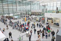 
Les aéroports et les compagnies européennes mettent la pression sur Bruxelles pour revoir d’urgence le nouveau système d’e