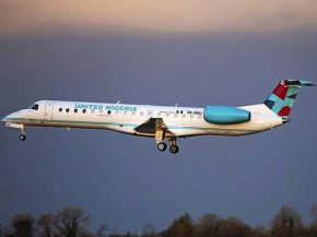 
Les voyageurs du vol UN504 de United Nigeria Airlines ont eu la désagréable expérience le 26 novembre de constater que les pil