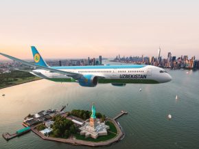
Uzbekistan Airways a annoncé hier la finalisation d’une commande ferme de huit Boeing 787-9 Dreamliner supplémentaires, conve