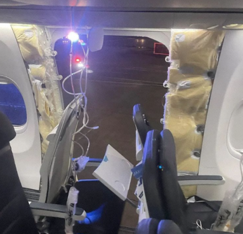 Six passagers poursuivent Boeing en justice après l’incident du 737 MAX-9 d'Alaska Airlines 1 Air Journal