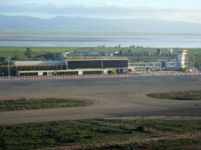 La nouvelle aérogare de l’aéroport Ahmed Ben Bella&nbsp;d Oran va être doté d’une centrale photovoltaïque, a annoncé Sol