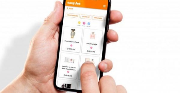 
Suite à une période d essai sur des avions basés en Suisse, easyJet déploie le système de divertissement en vol AirFi sur le