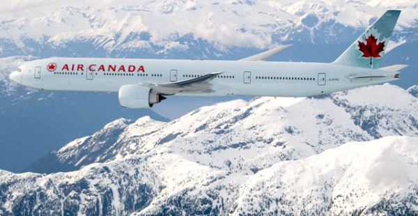 
Air Canada affirme qu elle enquête après qu un passager à bord d un vol Toronto-Dubaï a ouvert une porte de cabine avant le d