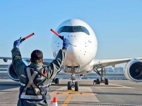 La tension entre le Japon et la Corée du Sud s’intensifiant, les compagnies aériennes Asiana Airlines et Korean Air ont à leu