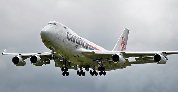 
Un Boeing 747-400F de la compagnie aérienne Cargolux a perdu un de ses trains d’atterrissage alors qu’il revenait se poser e