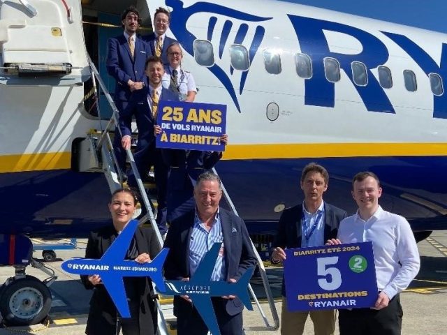 Ryanair célèbre son 25è anniversaire à Biarritz avec cinq destinations estivales 5 Air Journal