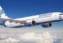 
Des dizaines de passagers, dont des familles avec enfants, sont restés plus d’une heure dans la cabine surchauffée d’un Boe