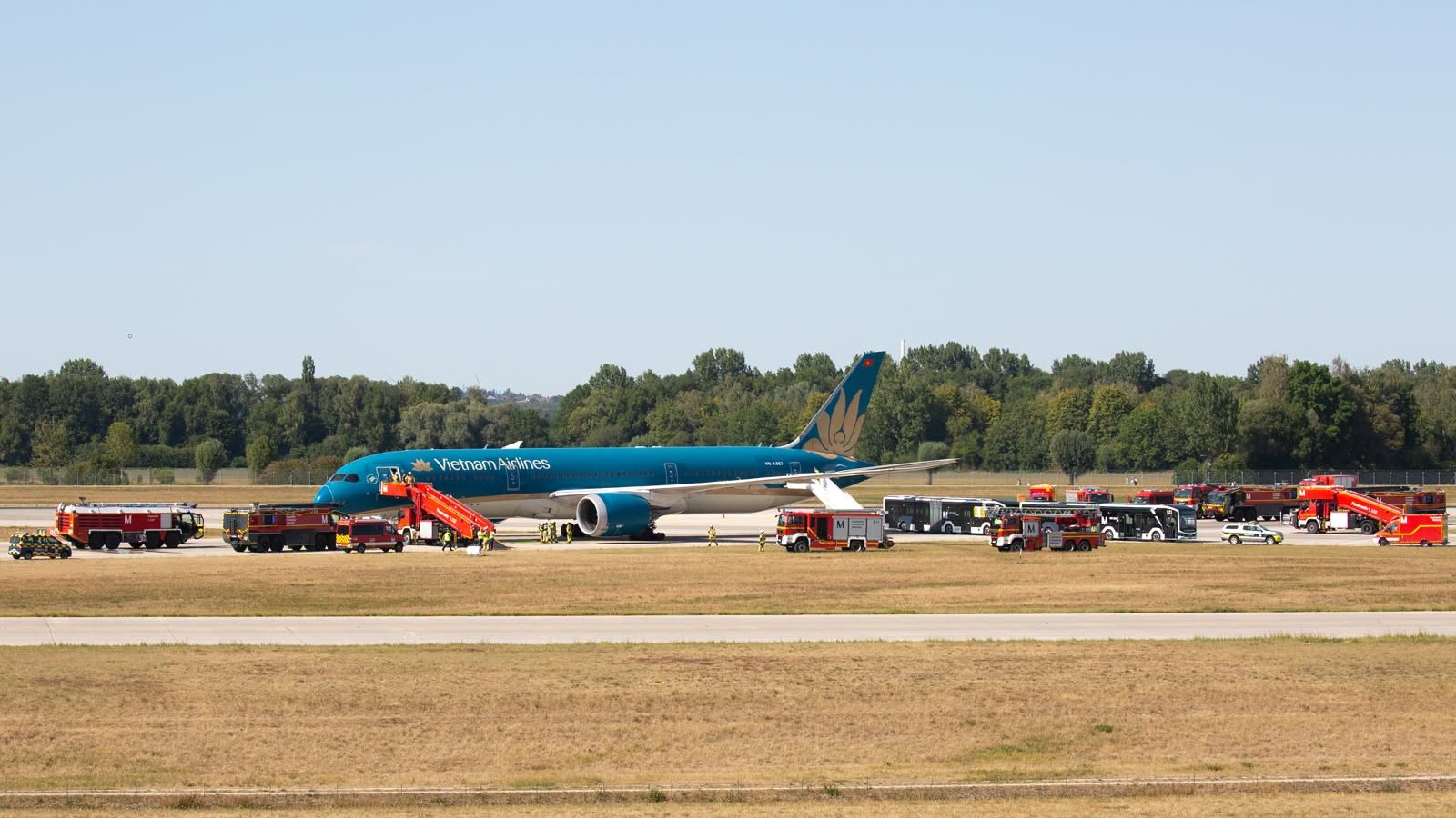 Enquête sur le « tail strike » du 787 de Vietnam Airlines : les freins activés pendant la course au décollage 2 Air Journal Enquête sur le « tail strike » du 787 de Vietnam Airlines : les freins activés pendant la course au décollage 2 Air Journal