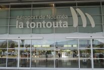 
L aéroport international Nouméa-La Tontouta, en Nouvelle-Calédonie, fermé aux vols commerciaux depuis le 14 mai et qui devait