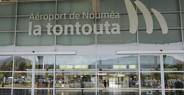 
L aéroport international Nouméa-La Tontouta, en Nouvelle-Calédonie, fermé aux vols commerciaux depuis le 14 mai et qui devait