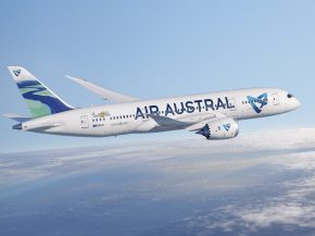 Face à la pandémie de coronavirus, la compagnie aérienne Air Austral organise des vols de rapatriements et a mis à jour son pr