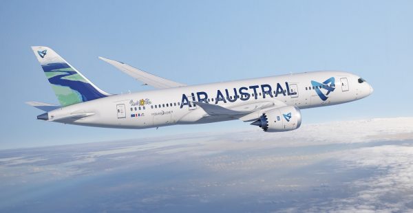 Face à la pandémie de Covid-19, la compagnie aérienne Air Austral renforce les mesures sanitaires, allant   au-delà&nbsp