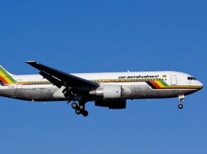 L Afrique du Sud a autorisé Air Zimbabwe, la compagnie aérienne nationale zimbabwéenne, à desservir de nouveau Johannesburg ap