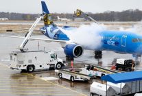 
Les trois grands aéroports new-yorkais – JFK, LaGuardia et Newark – sont fortement perturbés par la tempête de neige Devin