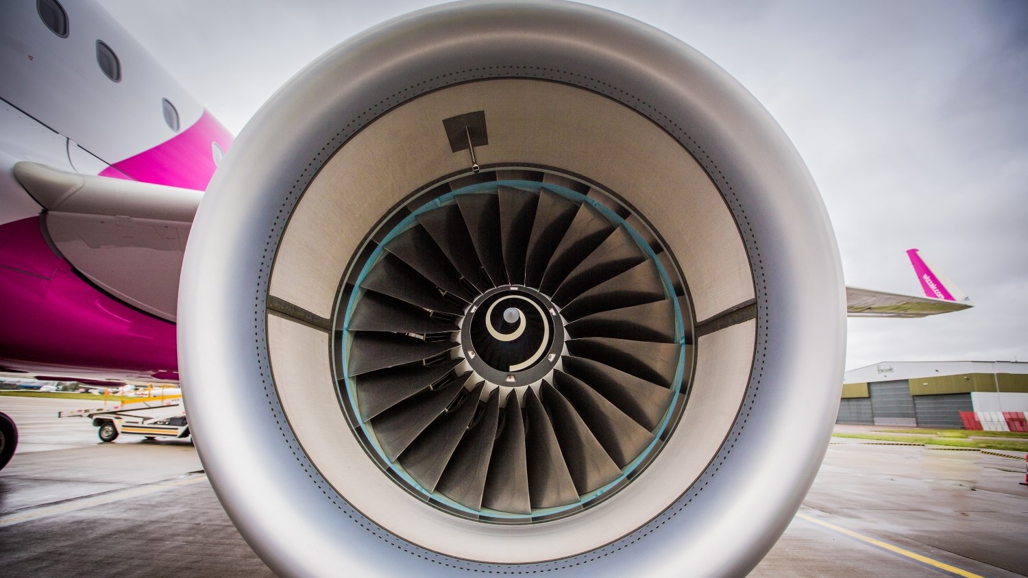 GE Aerospace : moteurs en hausse de 25%, services en plein essor et carnet à 190 milliards de dollars